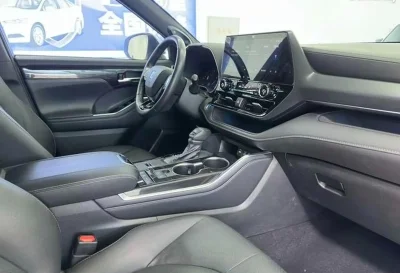 Toyota Crown, 2025