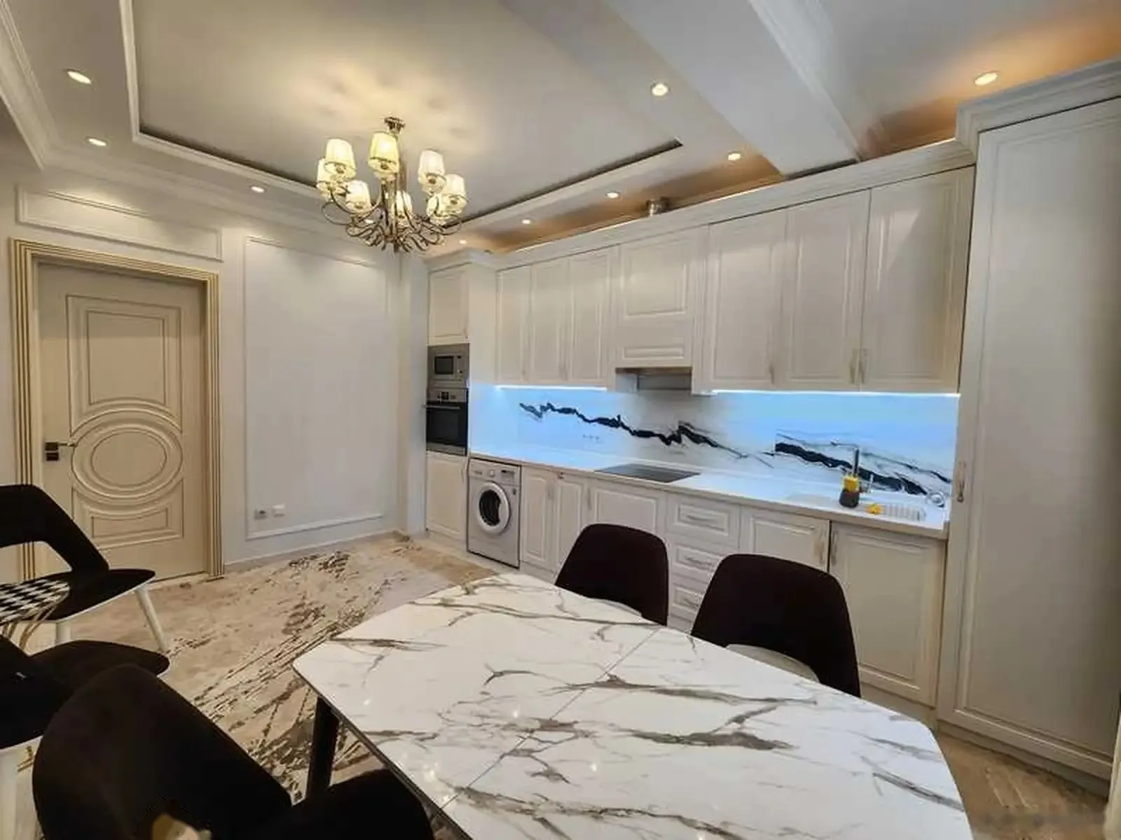 3-комн. квартира, 6 этаж, 133м², Садбарг, доми Ватан