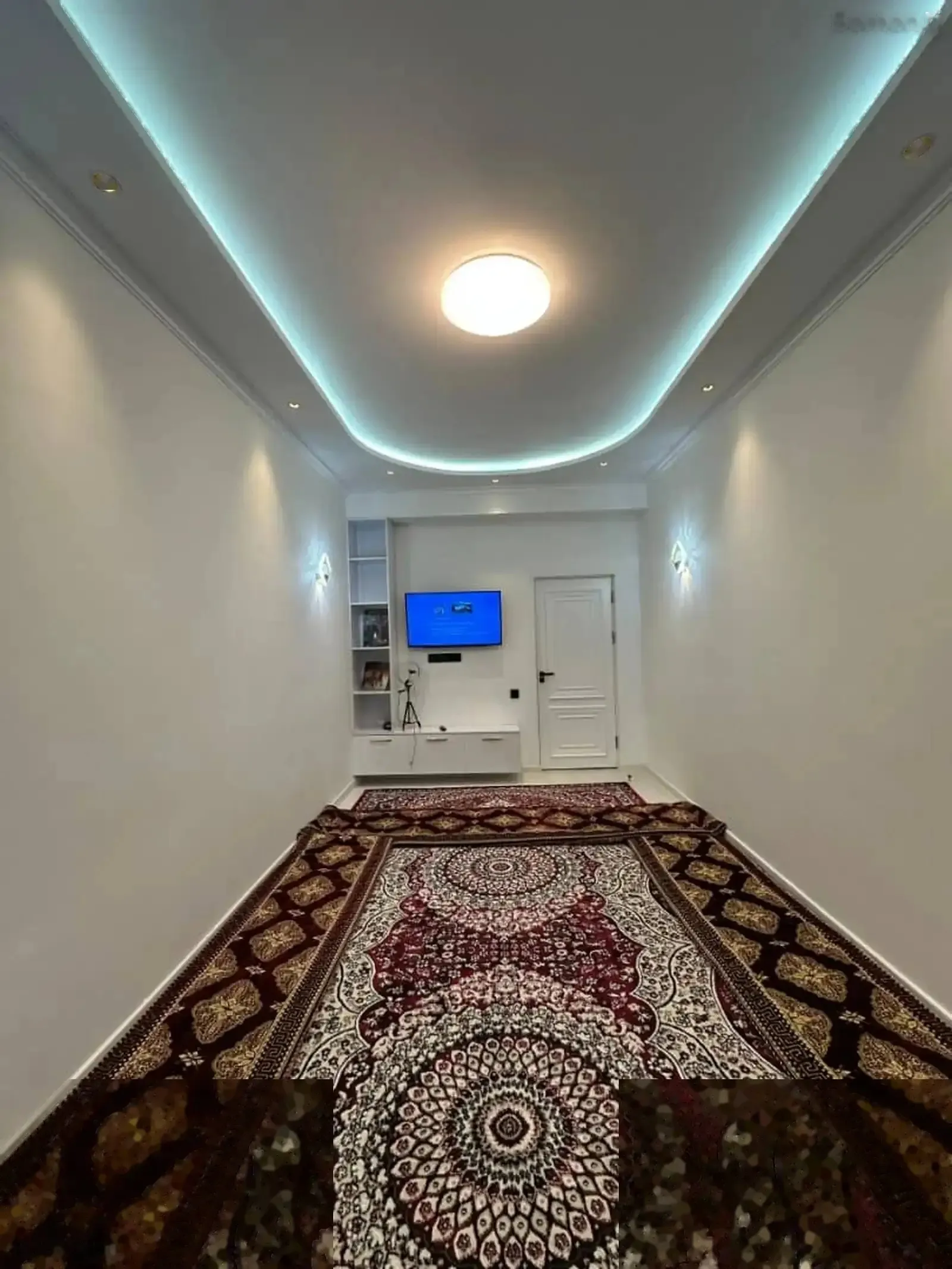 2-комн. квартира, 2 этаж, 72м², пушти чордома гардиши даромад сеюм баз