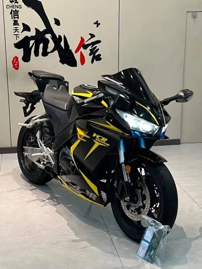 Мотоцикл Blade 400 cc raceway Edition