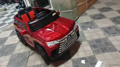 Детский электромобиль