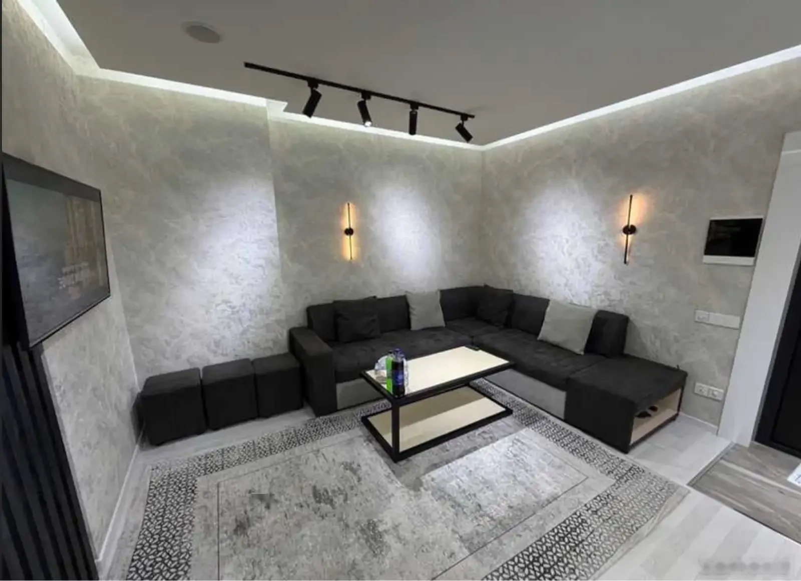 2-комн. квартира, 13 этаж, 75м², Аэропорт
