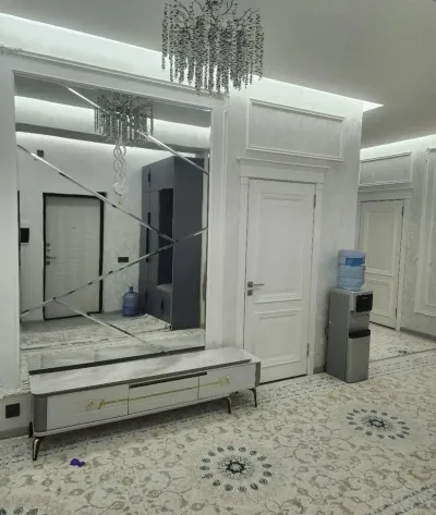 3-комн. квартира, 7 этаж, 85 м², Цирк гимназия 1