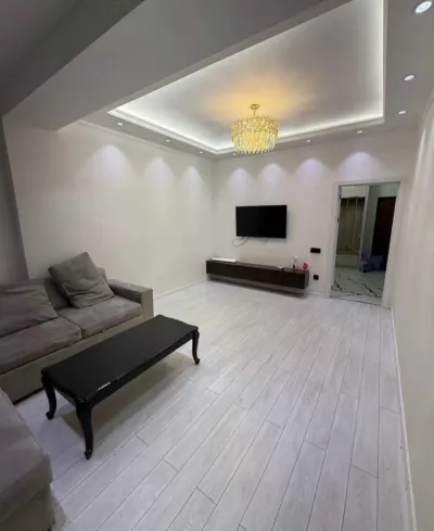 2-комн. квартира, 10 этаж, 96м², И.Сомони