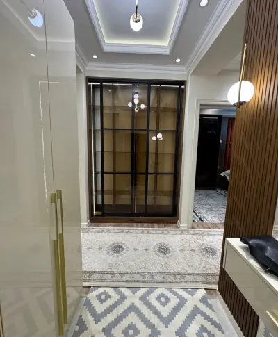 3-комн. квартира, 12 этаж, 110м², Гранд Отель, Пули Сангин, Ёвар