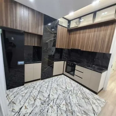 2-комн. квартира, 21 этаж, 75м², Шохмансур