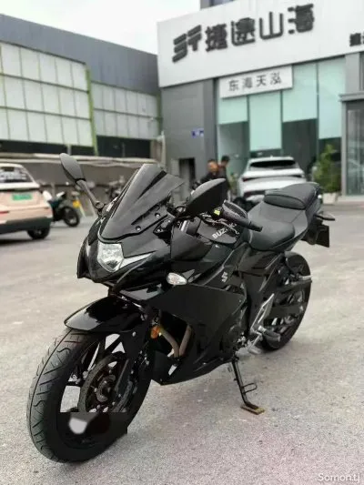 Мотоцикл Suzuki GSX