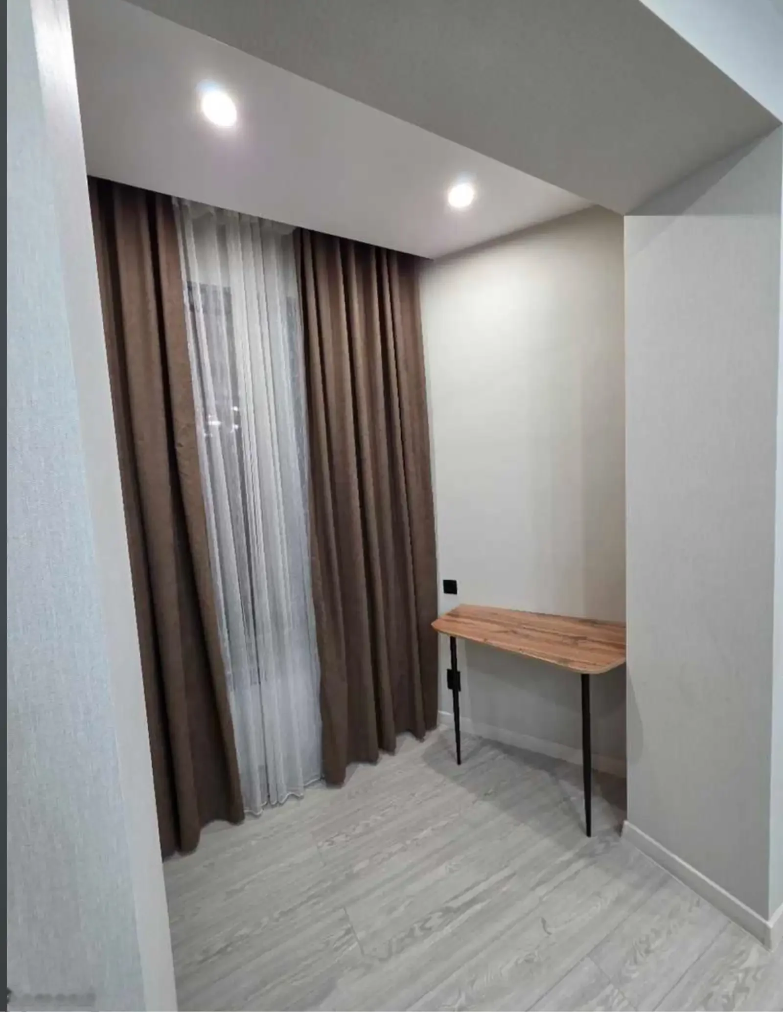 2-комн. квартира, 10 этаж, 65м², Овир
