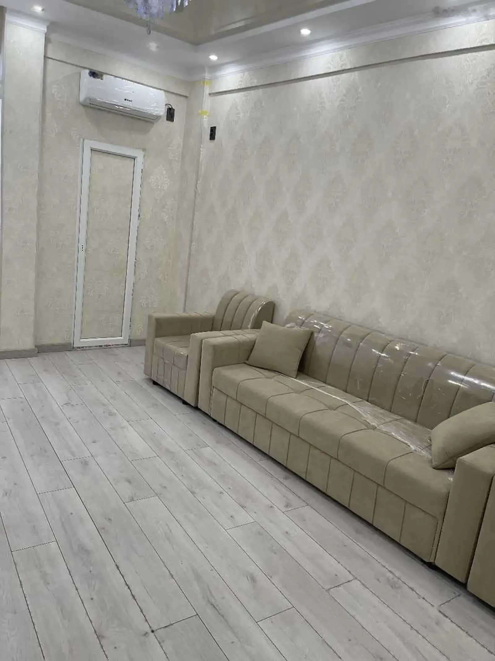 2-комн. квартира, 3 этаж, 56м², Сафо