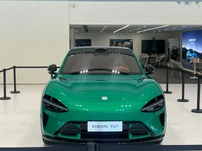 Xiaomi SU7, 2025