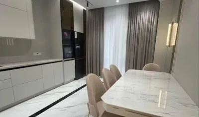 3-комн. квартира, 4 этаж, 120м², Дом печать Супермаркет Пайкар