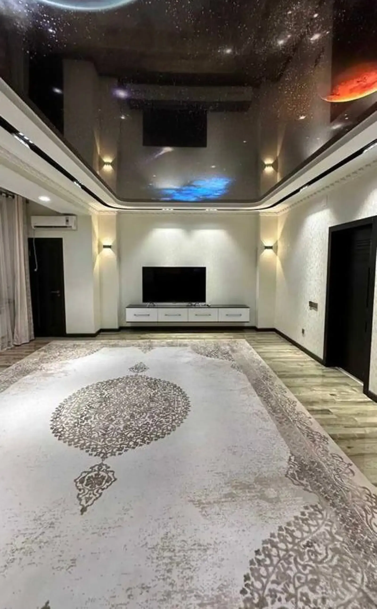 3-комн. квартира, 12 этаж, 133 м², Шохмансур