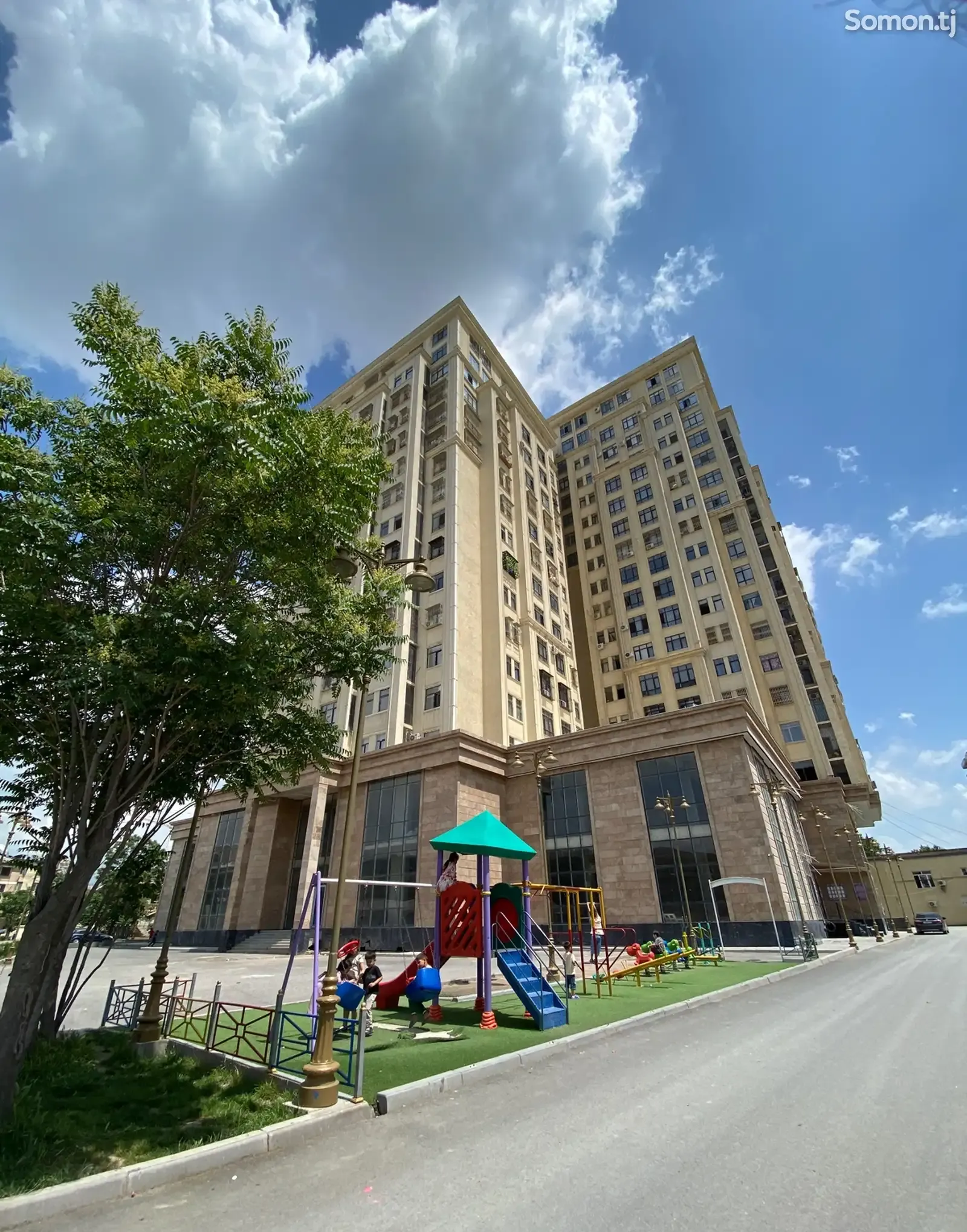 2-комн. квартира, 3 этаж, 77 м², Фирдавси Молодёжный