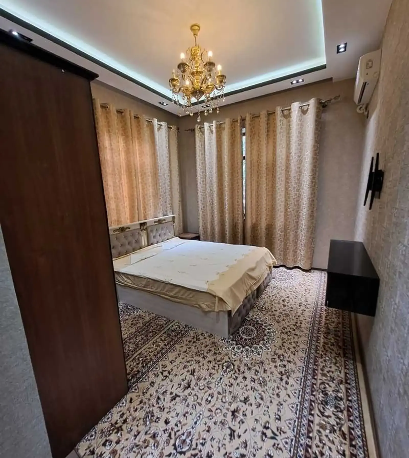 3-комн. квартира, 1 этаж, 100м², Сино