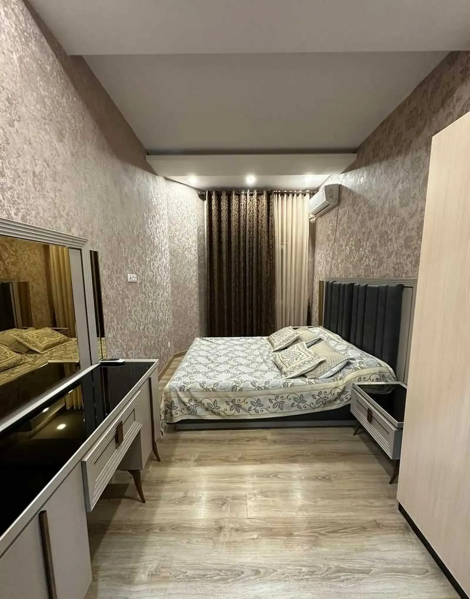 2-комн. квартира, 11 этаж, 62м², Опера Балета
