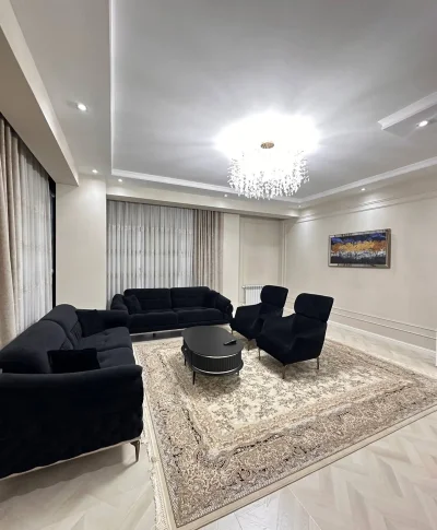 2-комн. квартира, 4 этаж, 96 м², Исмоили Сомони школа 8(дом Баракат)