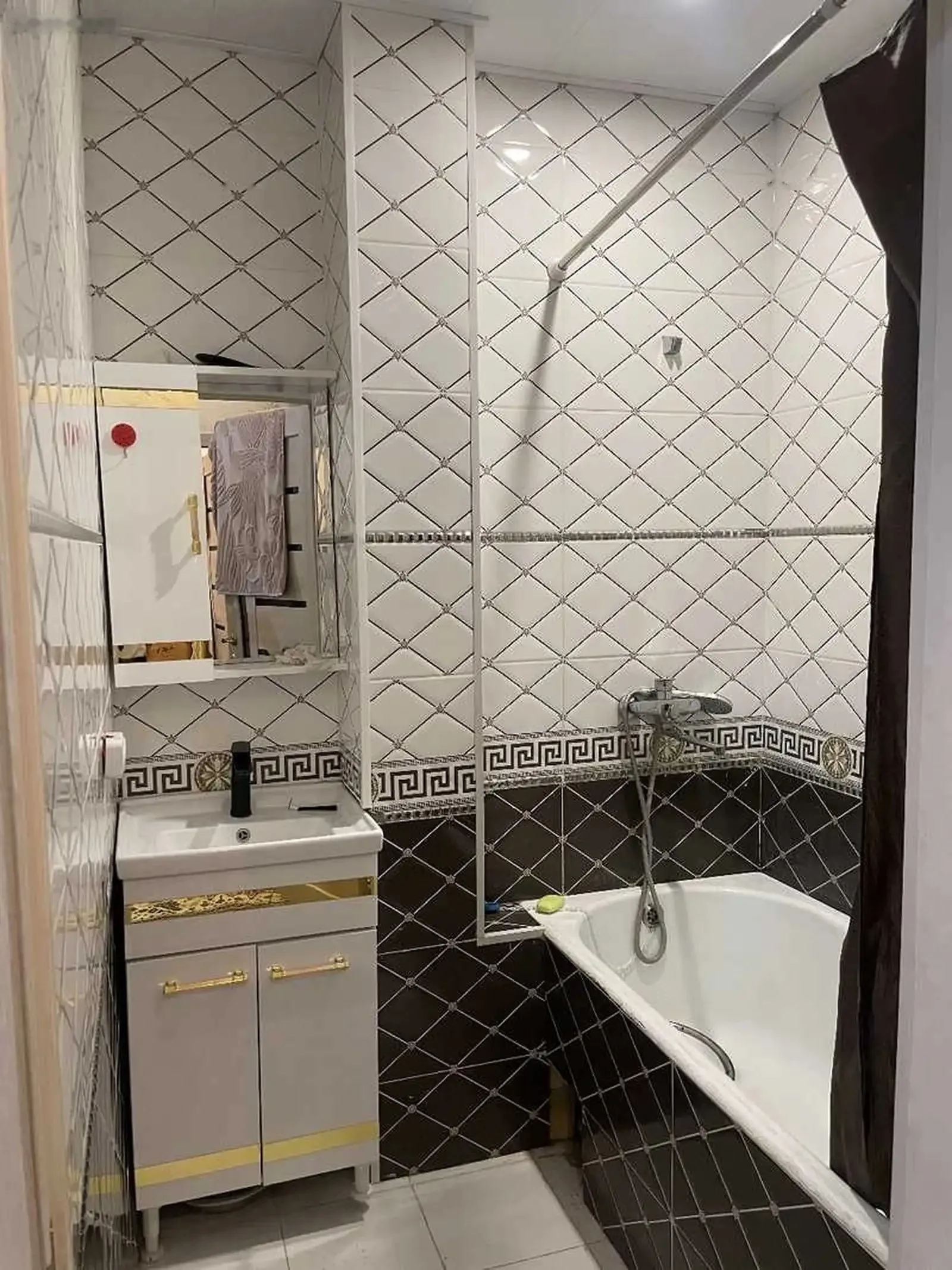 2-комн. квартира, 2 этаж, 70м², хитой бозор