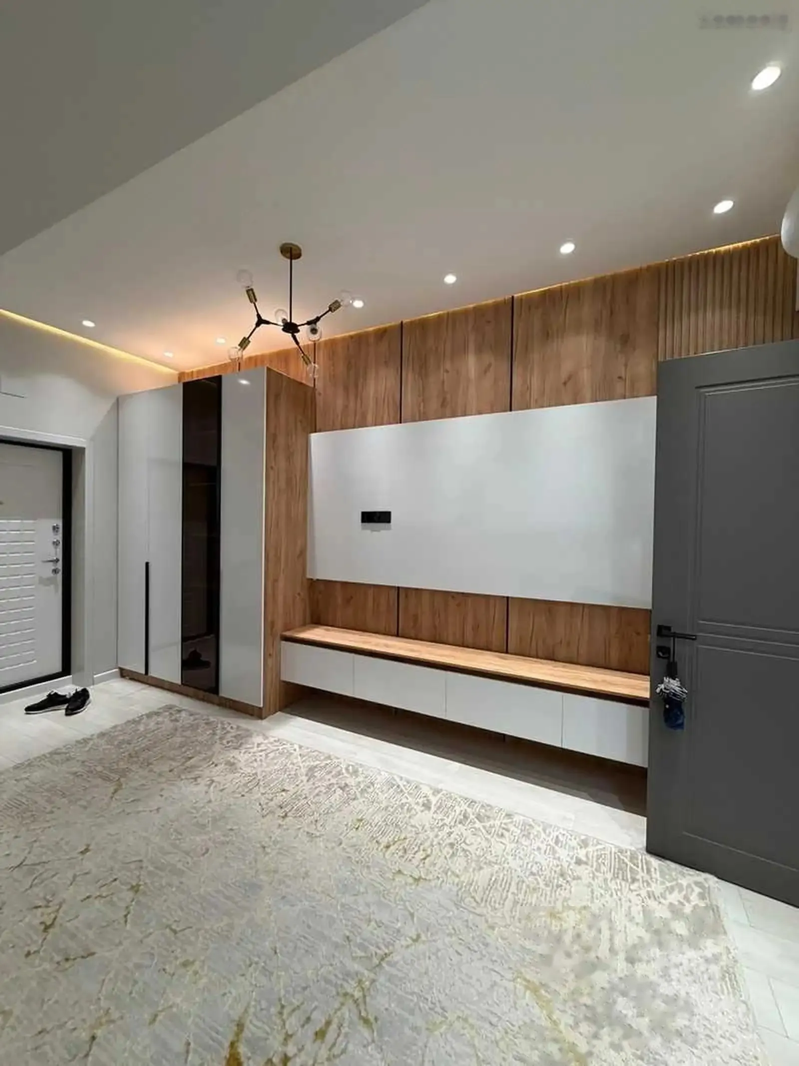2-комн. квартира, 11 этаж, 90м², Пайкари скорый