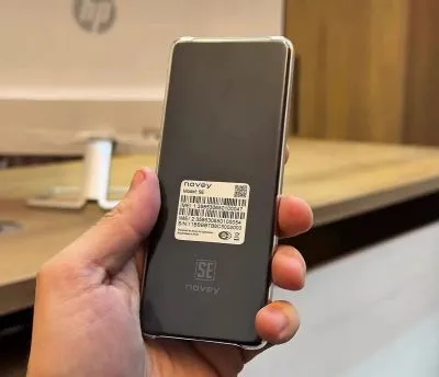 Novey SE 2/32Gb Original