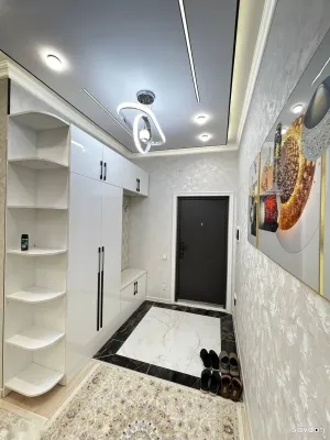 3-комн. квартира, 2 этаж, 82 м², сино