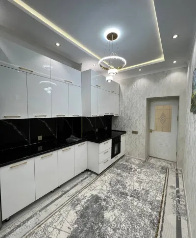 3-комн. квартира, 3 этаж, 82 м², Сино 112мкр