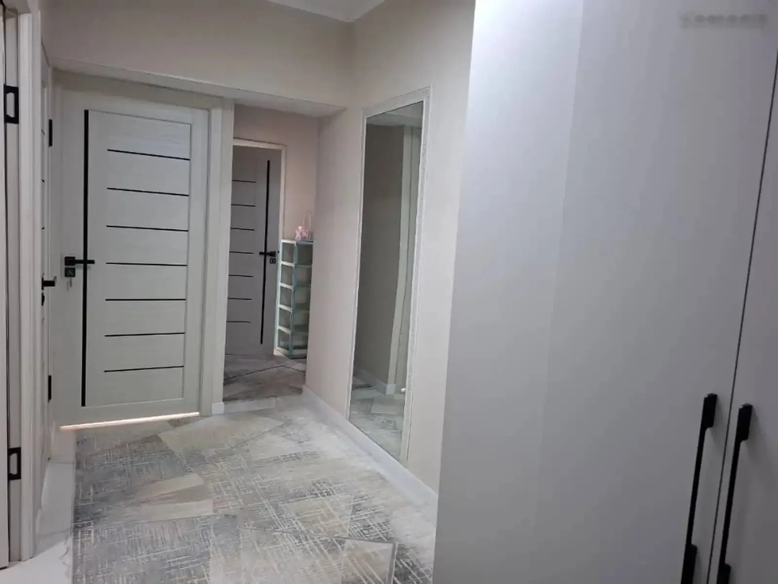 2-комн. квартира, 6 этаж, 60м², цум