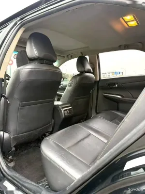 Toyota Camry, 2016