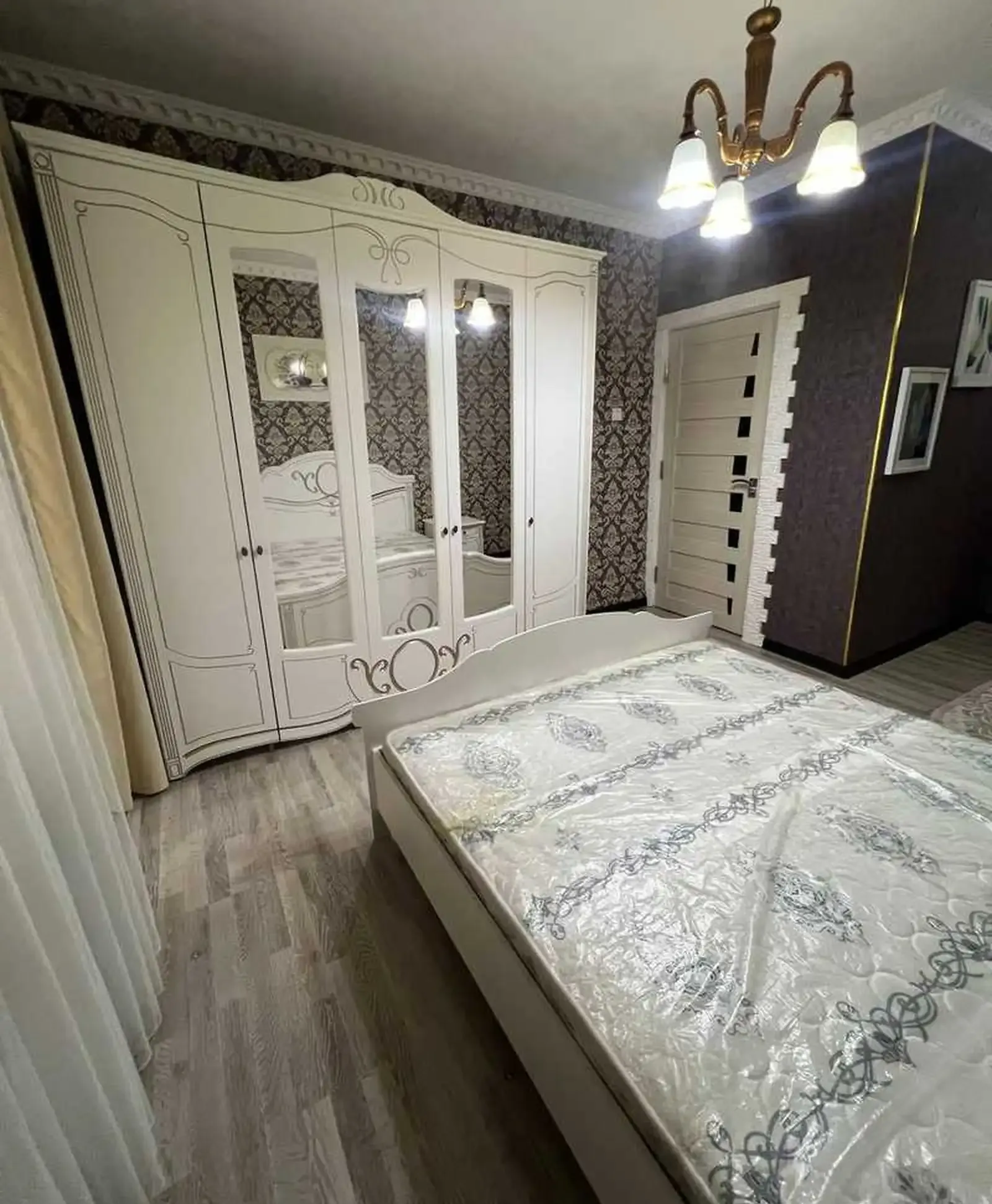 2-комн. квартира, 4 этаж, 61м², 92 мкр