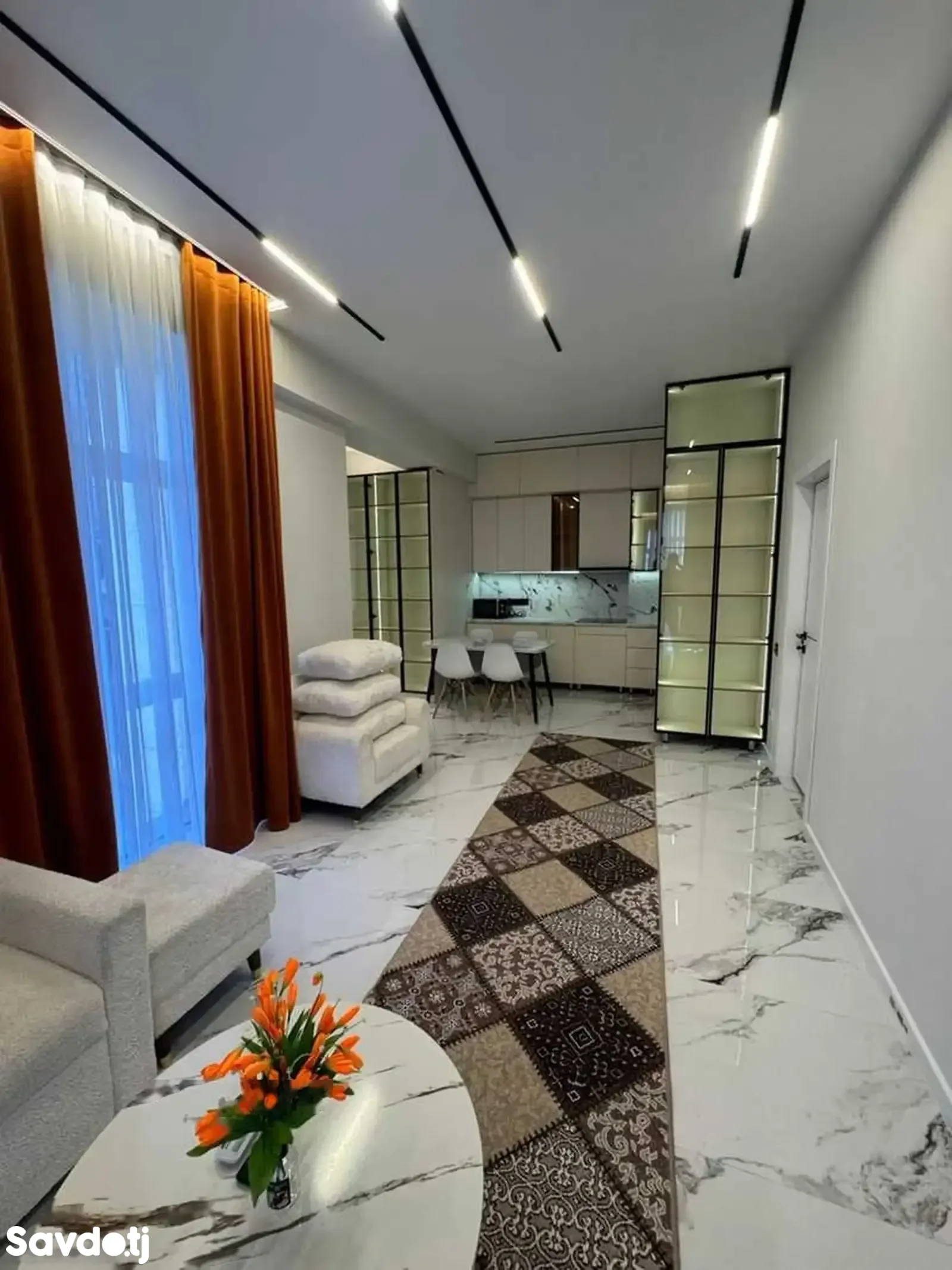 3-комн. квартира, 16 этаж, 90м², Шоҳмансур, Айнӣ, Танка