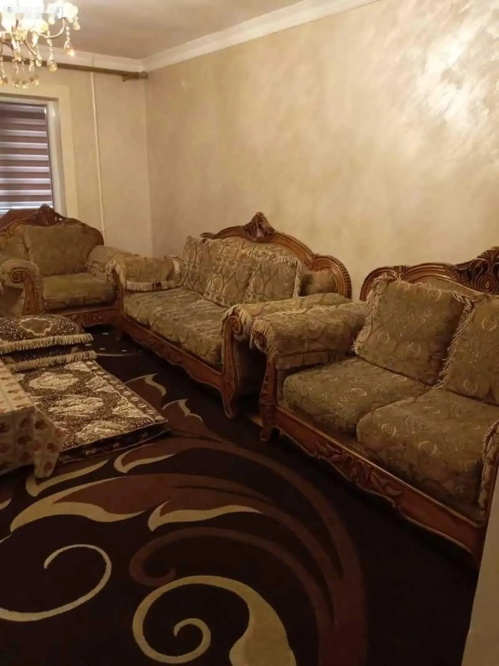 3-комн. квартира, 2 этаж, 80м², Аэропорт