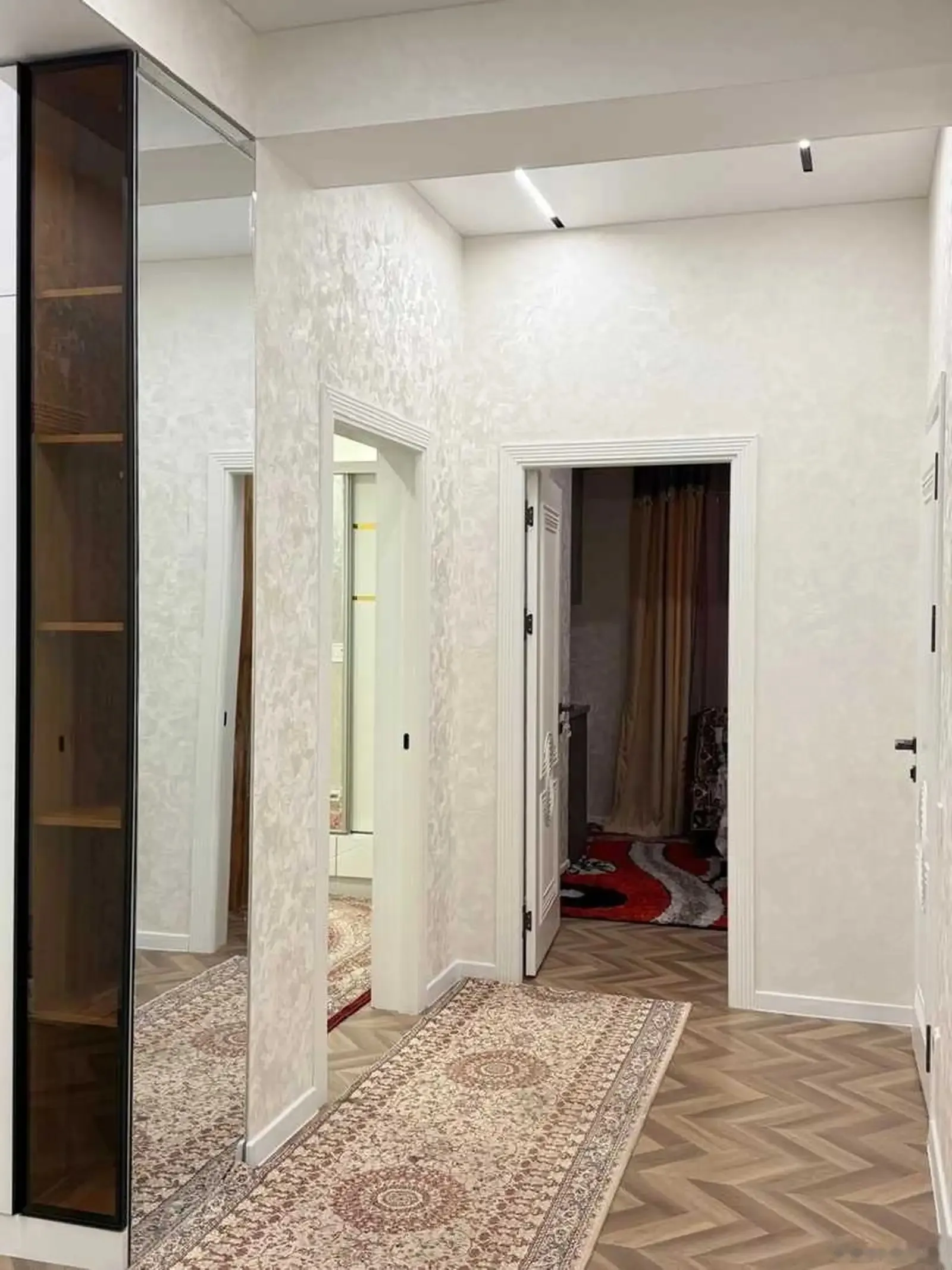2-комн. квартира, 3 этаж, 105м², зилёный бозор