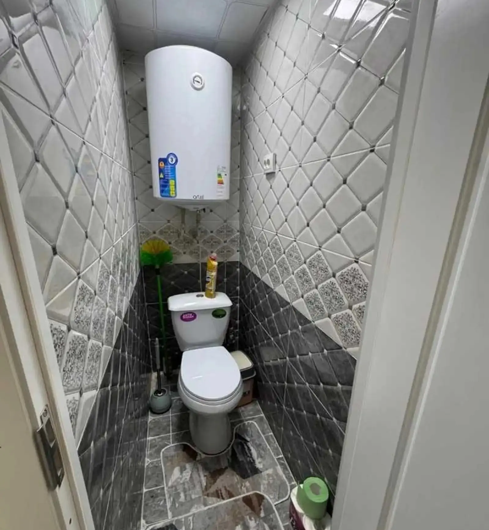 3-комн. квартира, 3 этаж, 59м², 102 мкр