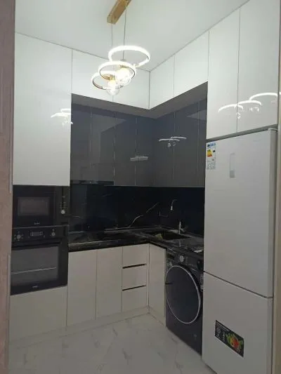 2-комн. квартира, 17 этаж, 85м², шохмансур кучаи хусейнзода