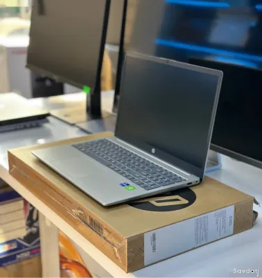 Ноутбук Hp core i5 -13 gen 8/512 mx570