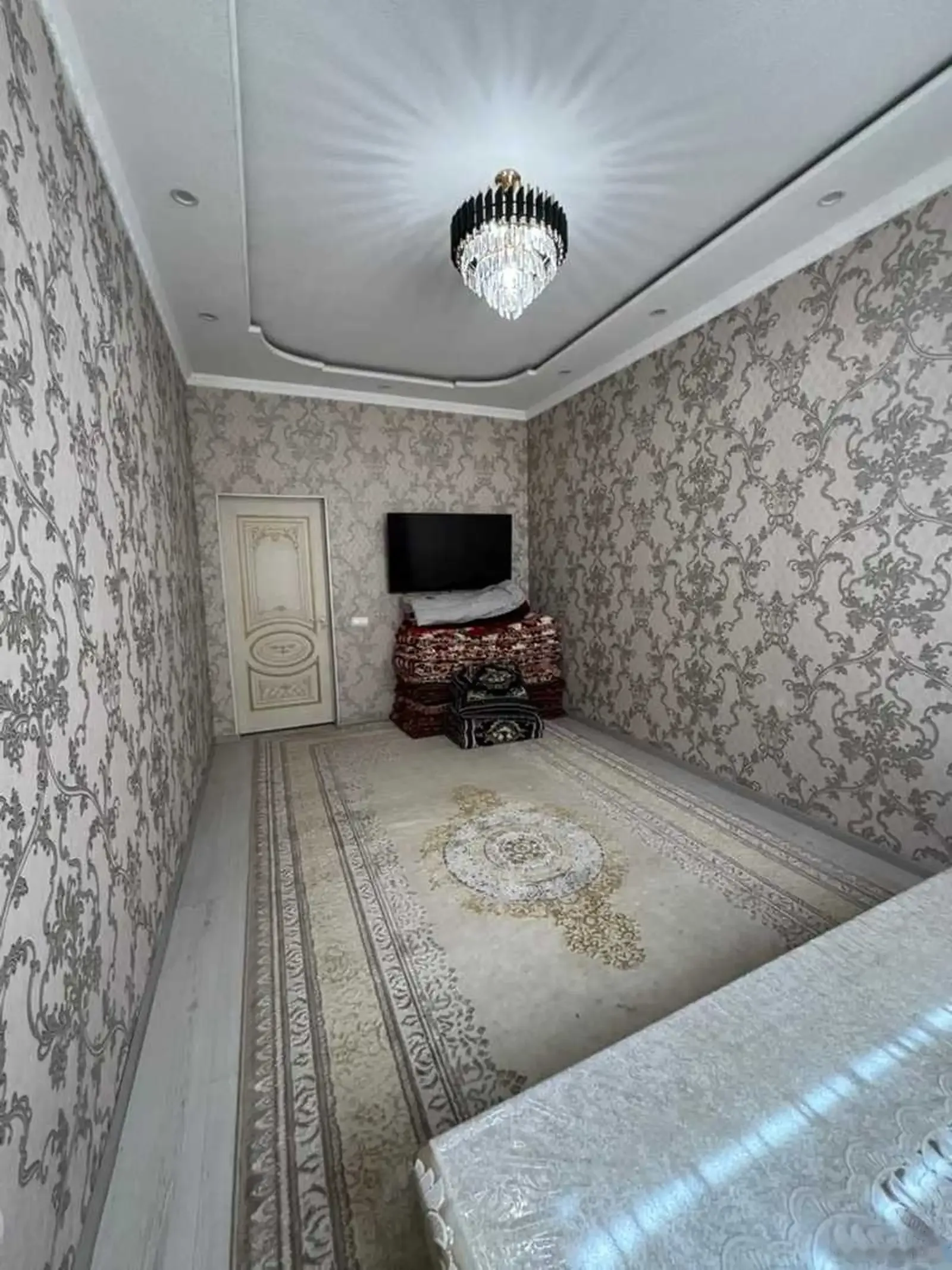 2-комн. квартира, 9 этаж, 90м², Сино, 33 мкр, Назди Китайская Стена