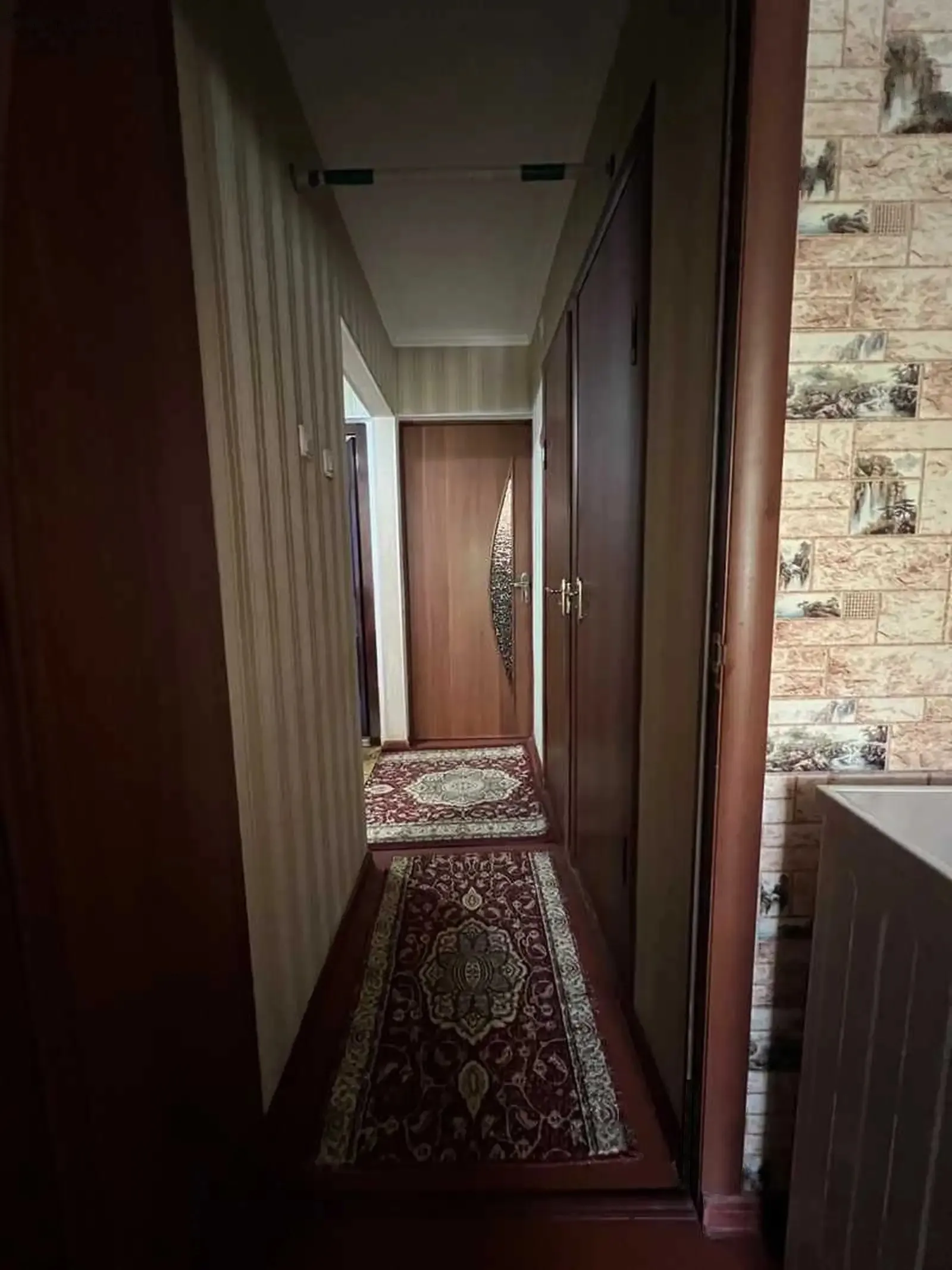 2-комн. квартира, 2 этаж, 75м², 101мкр