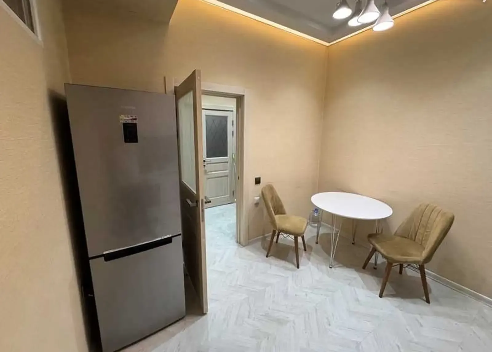 2-комн. квартира, 9 этаж, 75м², Чордома Аэропорт