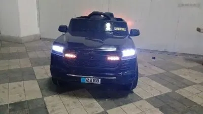 Детский электромобиль