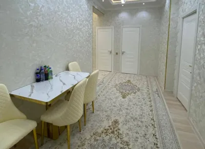 2-комн. квартира, 3 этаж, 70 м², Сино эстокада 82мкр
