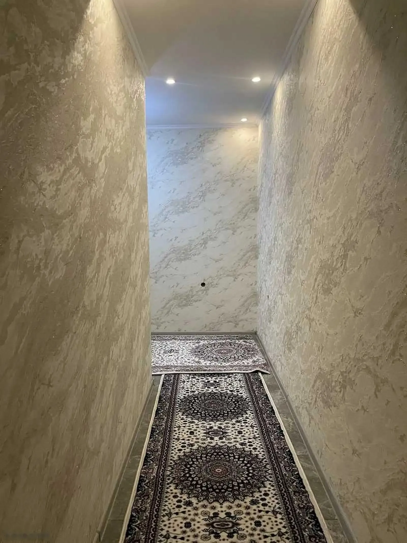 2-комн. квартира, 2 этаж, 70м², хитой бозор