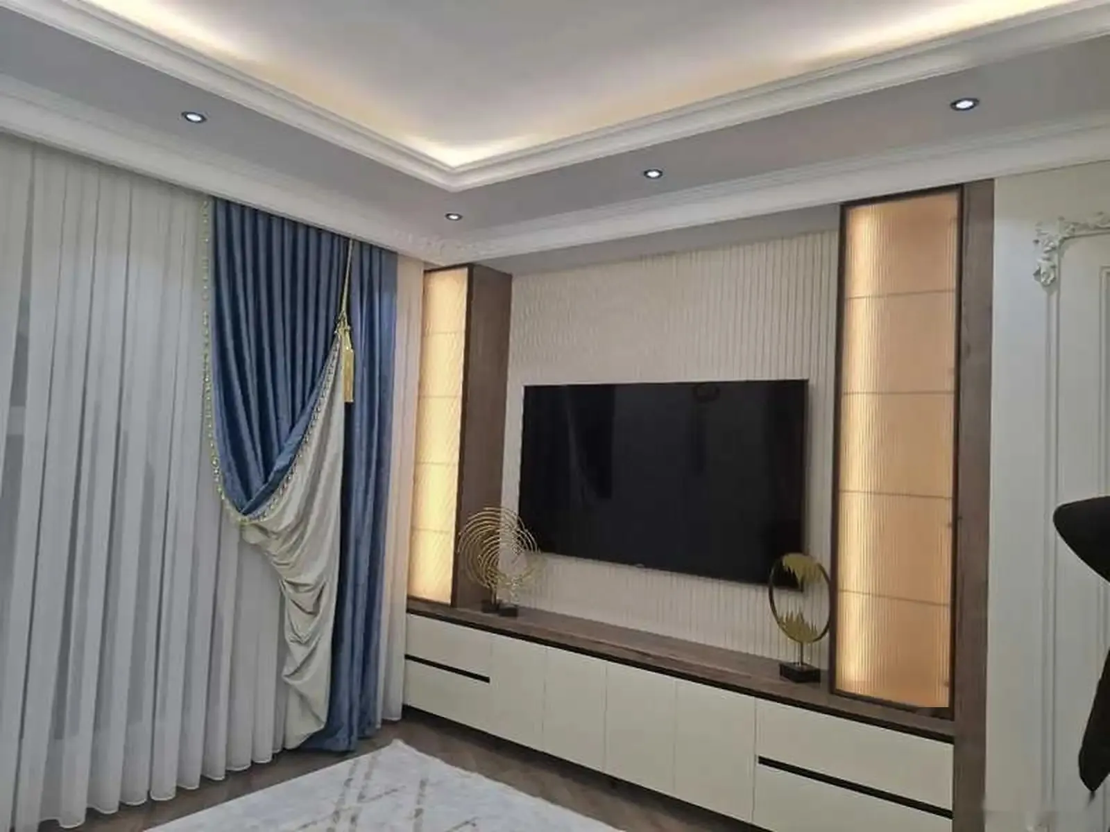 2-комн. квартира, 2 этаж, 80м², И.Сомони (Овир )