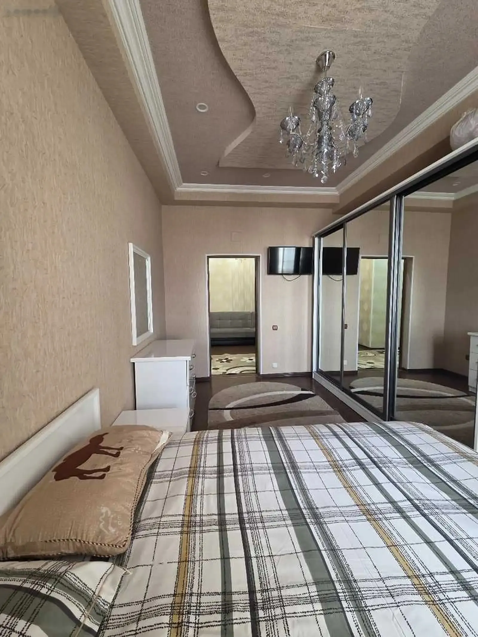 2-комн. квартира, 8 этаж, 110м², ориентир сафо