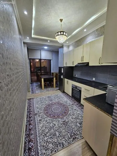2-комн. квартира, 5 этаж, 65 м², Овир