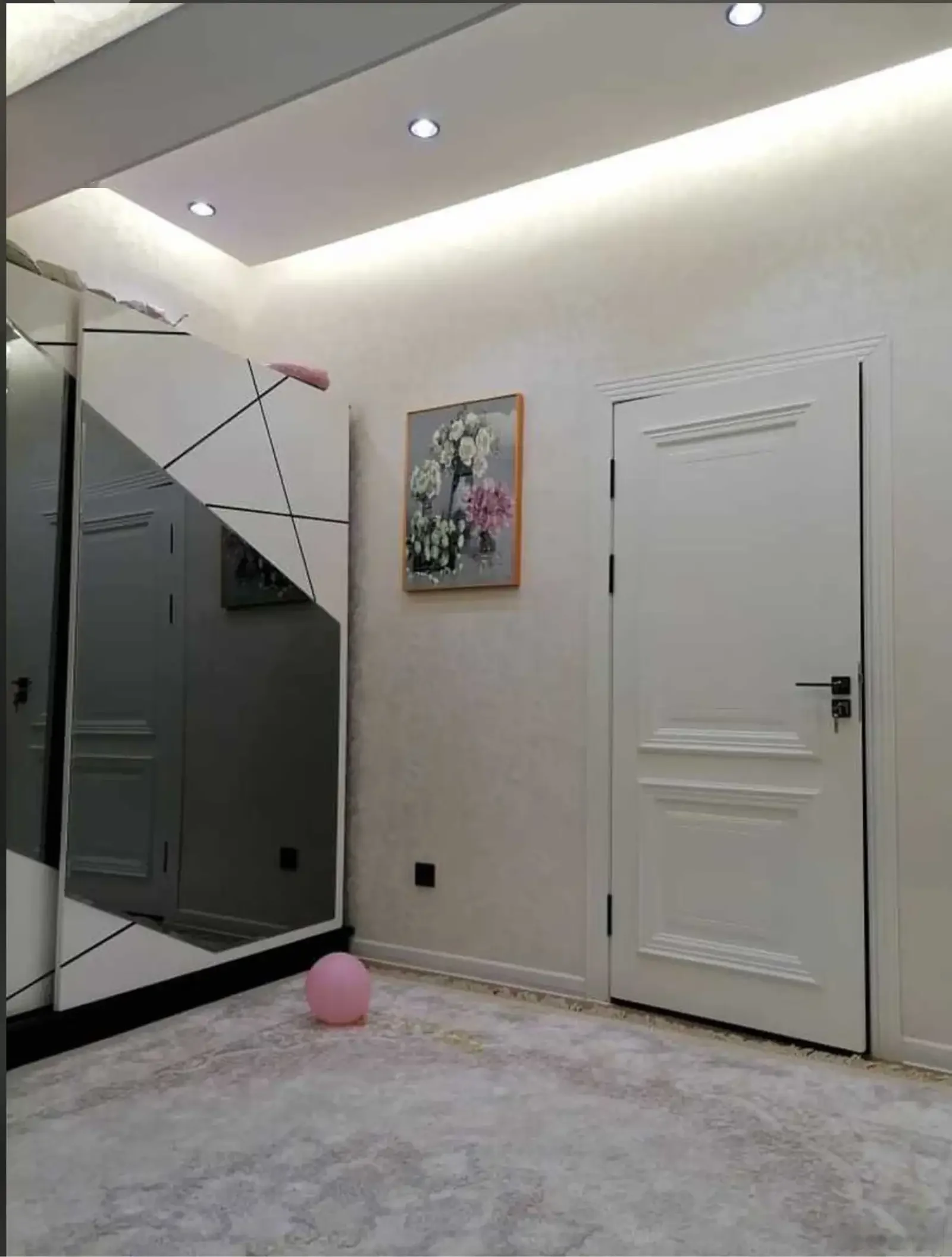 2-комн. квартира, 6 этаж, 60м², 82мкр