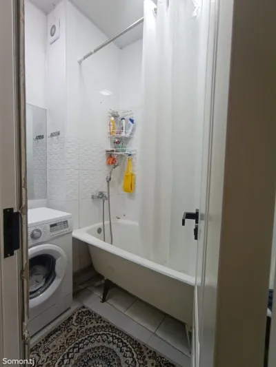 2-комн. квартира, 2 этаж, 70 м², Фирдавси