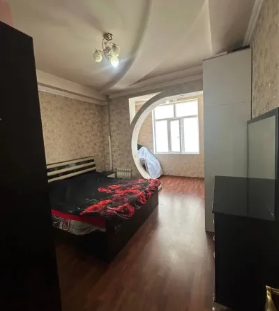 3-комн. квартира, 5 этаж, 93 м², н.Фирдавси,Цирк