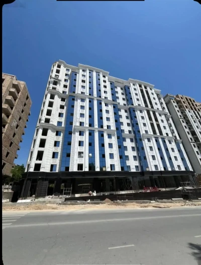 3-комн. квартира, 10 этаж, 100 м², 13 мкр Сафо