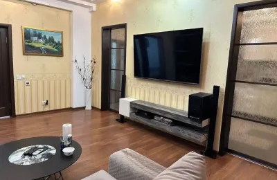 2-комн. квартира, 4 этаж, 110м², И Сомони