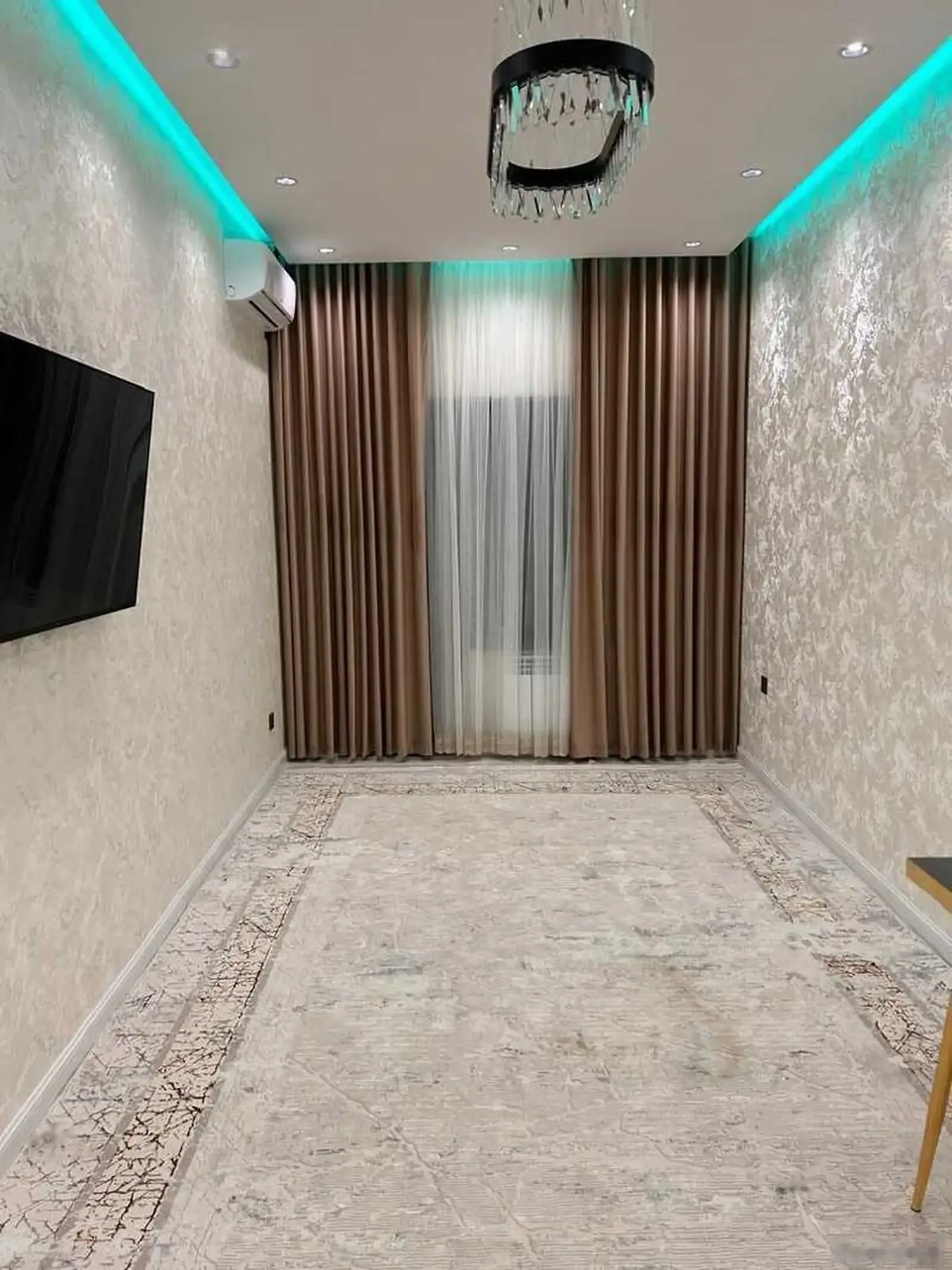 2-комн. квартира, 14 этаж, 76м², Овир
