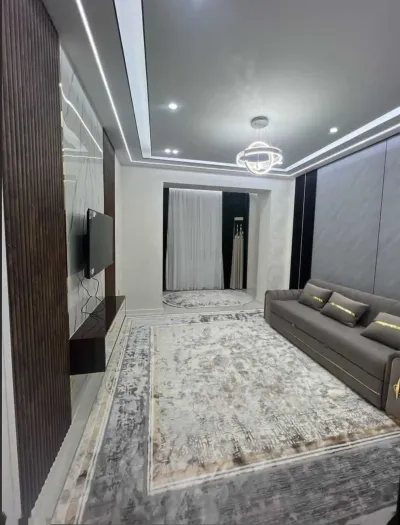 2-комн. квартира, 3 этаж, 70м², сурога скорый пушти пайкар